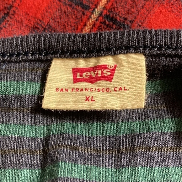 NWT Levi's Long Sleeve Britt Snap Front Top Size XL - Picture 5 of 5